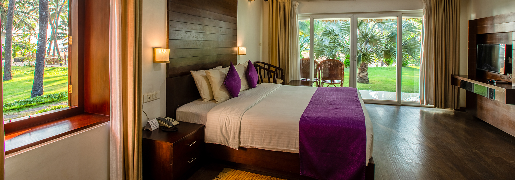 luxuary ocean view room